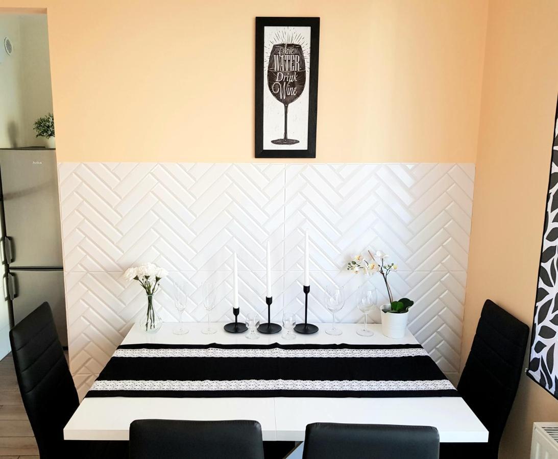 Apartment Glamour Downtown Balcony Krakow Luaran gambar